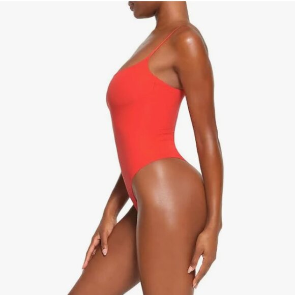 SKIMS Red Bodysuit - Picture 2 of 6